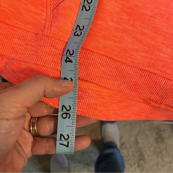 Under Armor Bright Orange Long Sleeve Sweatshirt Size Small - Picture 6 of 6